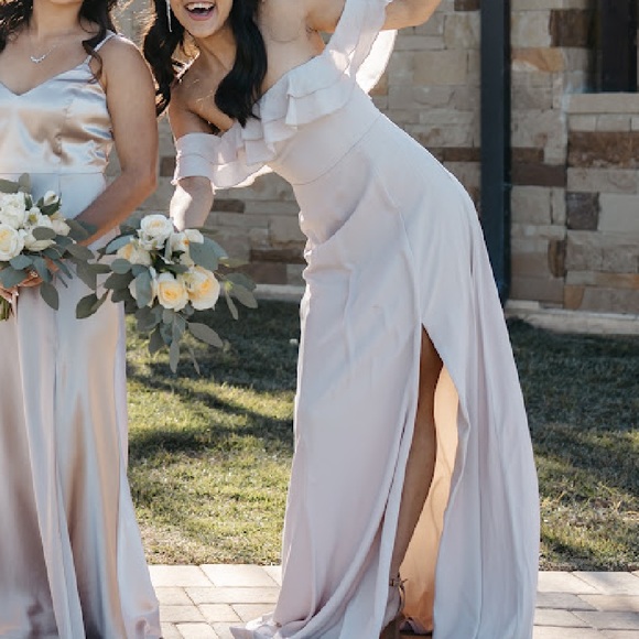 Show me your Mumu: Emma Ruffle Maxi Dress - Picture 4 of 8